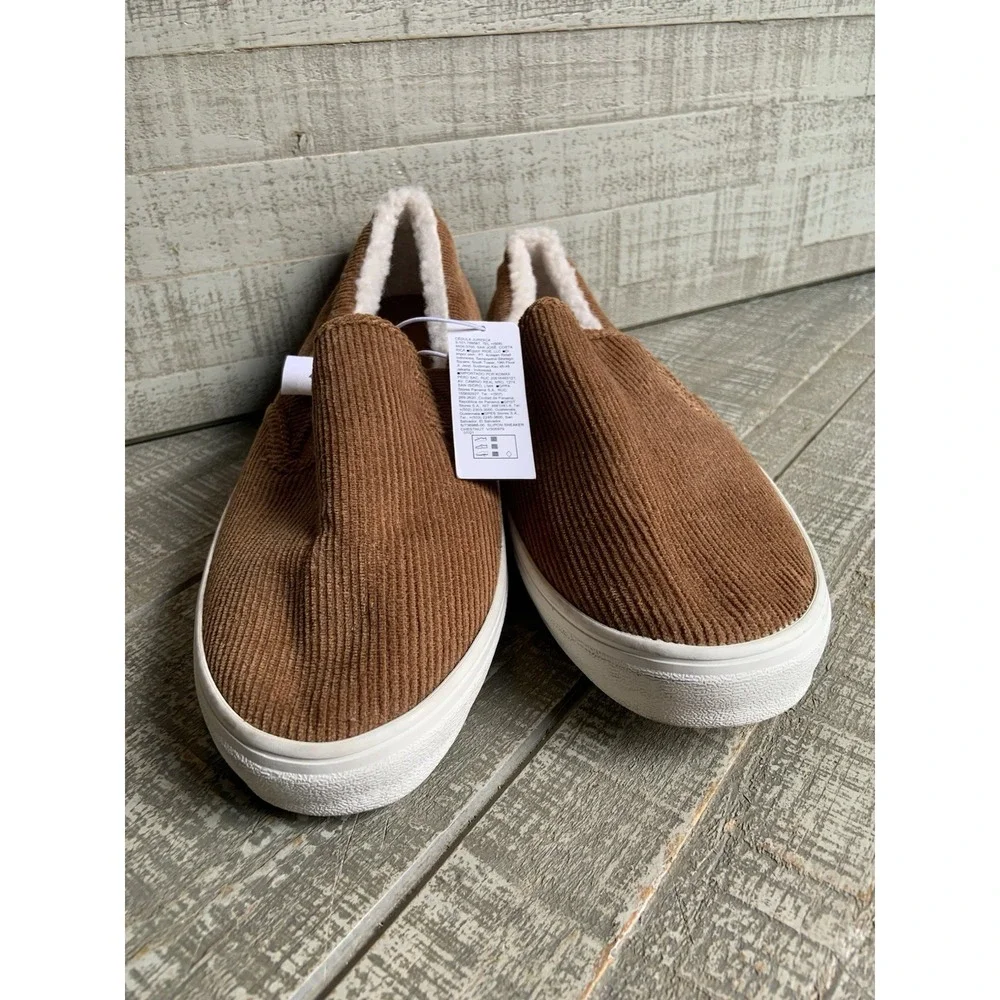 Old Navy Corduroy Shoes Brown Size Women's 8 Slip On Fur Lined New NWT Sneakers‎